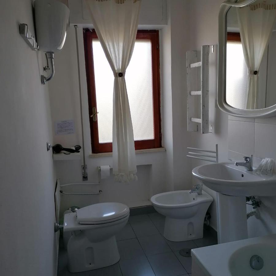 I 23 Passi La Matta Bed & Breakfast Minturno Bagian luar foto